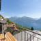 Heavenly Holiday Home in Carcente with Balcony