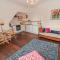 8 Pedwell Way