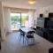 Appartement Ensoleillé avec Terrasse et Parking au Centre de Meschers, Proche Plages et Commerces - FR-1-550-38