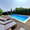 Large apartment in Central Istria with private pool - Pulići