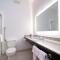 Holiday Inn Express Hotel & Suites Bedford by IHG