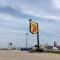 Super 8 by Wyndham Marshalltown