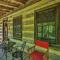 Lovely Wooded Cabin with Numerous Trails On-Site! - Earlysville