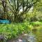 Shepherds Hut Glamping - Bantry