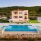 Grand View Villas