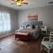 Hill Country Haute n Haus Relax and Renew