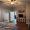 Hill Country Haute n Haus Relax and Renew