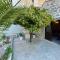Apartments Toni - Slano