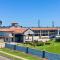 Island Suites Hobby Airport