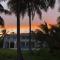 Baoba Breeze Bed & Breakfast- beachfront paradise - Cabrera