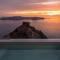 Anemos Cave Suites