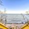 Lakefront Applegate Retreat w/ Private Beach!
