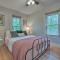 The Gracie Cottage with Hot Tub and Fireplace! - Benton Harbor