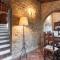 Unique country house in an old hamlet - Monte Castelli