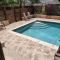 Central Upscale New Kingston Apt with pool - Kingston