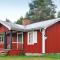 2 Bedroom Stunning Home In Sysslebäck
