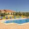 Gorgeous Home In Maroni-larnaca With Outdoor Swimming Pool - Periwolia