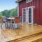 Beautiful Home In Värnamo With Wifi