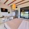 Enjoy Lichnos Bay Village, Camping, Hotel and Apartments