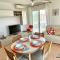 APARTBEACH LOS JUNCOS RESIDENCIAL PISCINAS y PETANCA