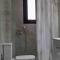 Grey Swan - Modern & Stylish apartment with Private Parking