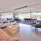 Luxury 5 bedroom villa with heated infinity pool & amazing sea views - 卡斯