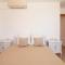 Global Properties, Practico apartamento con piscina en Residencial Brezo Canet - Canet de Berenguer