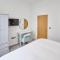 Host & Stay - The Connell