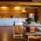Hunters Lodge