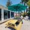 Cape Cod Beach Cottage - دينيس