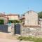 Lovely Home In Visnjan With Outdoor Swimming Pool - Višnjan