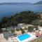 New Adria mobile Home - camp Vala - 奥瑞比克