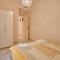 TWO BEDROOMS Leonor Dávalos TWO BEDROOMS Leonor Dávalos