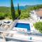 Villa Luštica, Spacious 4-Bedroom Villa with Private Pool