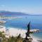 Bright and Colourful Apartment Luce -Sandy beach