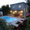 The Cube, Luxury Villa with private pool - Kaštela