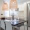 Lord Jim Pinewalk Apartment