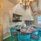 Eclectic Home with Deck 4 Miles to Ski Cloudcroft!