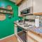 Eclectic Home with Deck 4 Miles to Ski Cloudcroft!