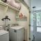 Sunny Austin Abode Proximity to Parks and Dtwn - Austin
