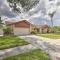 Relaxing Tampa Abode with Screened Lanai and Pool - Tampa