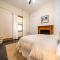 Secret Garden - Luxury Cottage - Giant 85inch TV