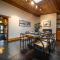Secret Garden - Luxury Cottage - Giant 85inch TV