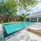 Villa Karishma - Luxury 6BR Villa Next to Berawa