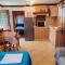 Dalis House