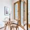 LLANOS - Two Bedroom apartment in heart of the city