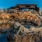 Mythical Sands Resort & Spa, Evilion Apartment