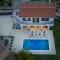 Villa Ajda with heated privat pool, jacuzzi, sauna, 4 bedroom, 4 bathroom - Svetvinčenat