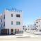 SEABREEZE APARTMENT 200m away from the sea