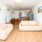SEABREEZE APARTMENT 200m away from the sea